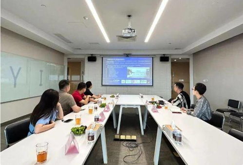 华艺照明加入佛山市室内设计协会 开启合作新篇章，共筑光艺融合盛宴